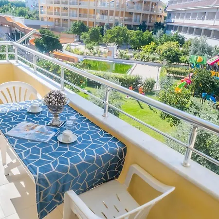 Apartmanhotel Catty Cats Garden 3*
