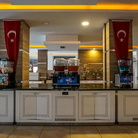Catty Cats Garden Apartmanhotel 3*